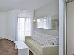 Zimmerbild 8