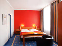Zimmerbild 7