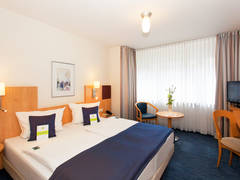 Zimmerbild 12