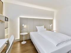 Zimmerbild 15