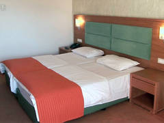 Zimmerbild 5