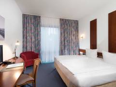 Zimmerbild 8