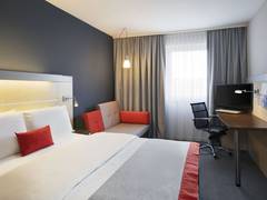 Zimmerbild 13