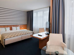 Zimmerbild 19