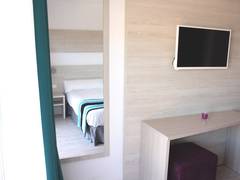 Zimmerbild 13