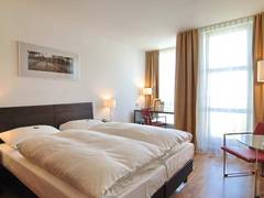 Zimmerbild 12