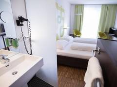 Zimmerbild 14