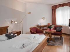Zimmerbild 6