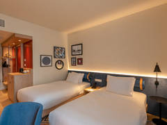 Zimmerbild 12