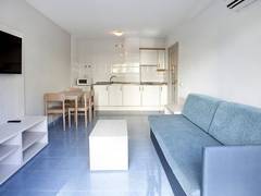 Zimmerbild 28