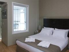 Zimmerbild 8
