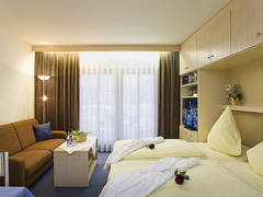 Zimmerbild 6