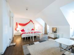 Zimmerbild 24