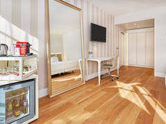 Zimmerbild 37
