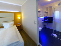 Zimmerbild 12