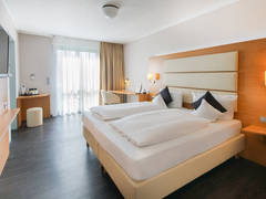 Zimmerbild 25
