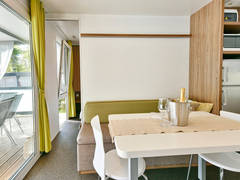 Zimmerbild 6