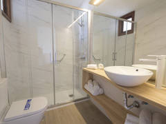 Zimmerbild 44