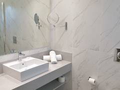 Zimmerbild 14