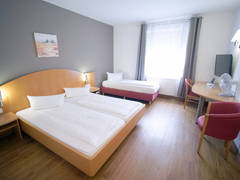 Zimmerbild 2