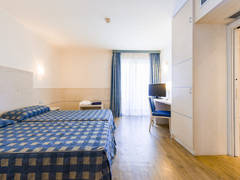 Zimmerbild 5