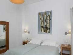 Zimmerbild 77