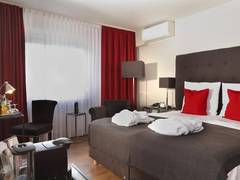 Zimmerbild 26