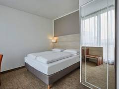 Zimmerbild 8