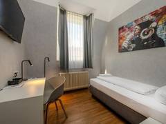 Zimmerbild 6