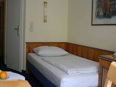 Zimmerbild 4