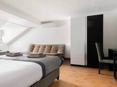 Zimmerbild 24