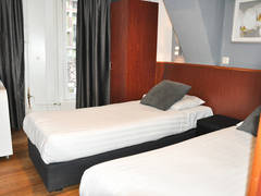 Zimmerbild 7