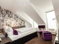 Zimmerbild 11