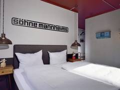 Zimmerbild 6