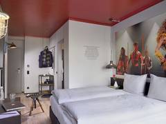 Zimmerbild 12
