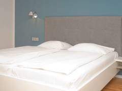 Zimmerbild 7
