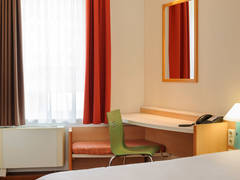 Zimmerbild 30