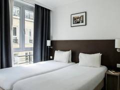 Zimmerbild 28