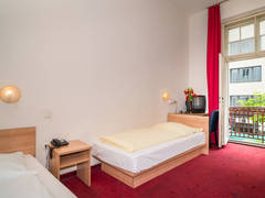 Zimmerbild 15