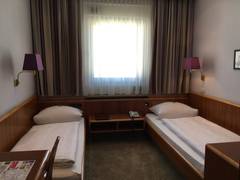 Zimmerbild 4