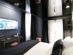 Zimmerbild 9