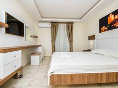 Zimmerbild 12