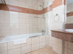 Zimmerbild 13