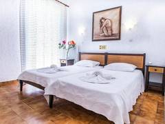 Zimmerbild 23