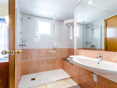 Zimmerbild 32