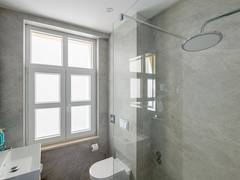 Zimmerbild 81