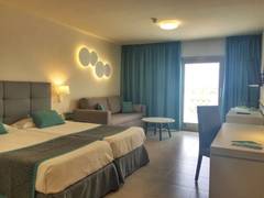 Zimmerbild 46