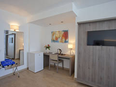 Zimmerbild 84