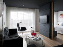 Zimmerbild 48