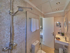 Zimmerbild 23
